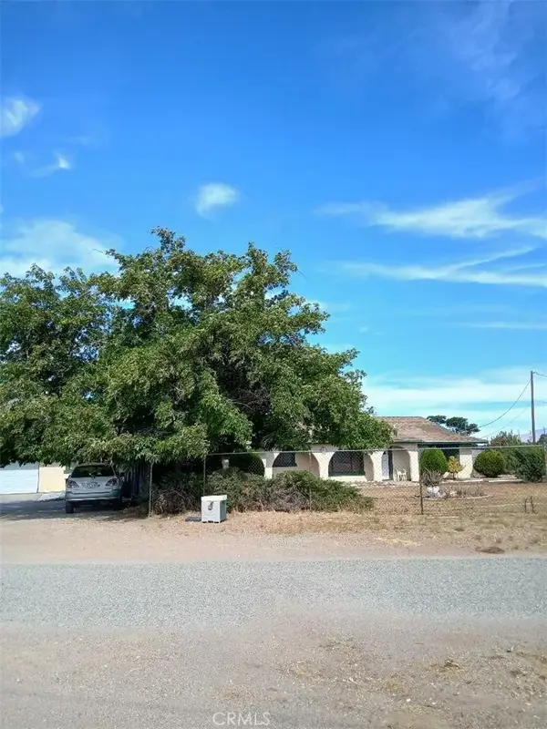 10722 Phelan Road, Oak Hills, CA 92344