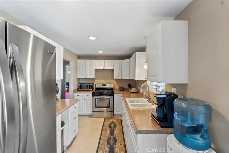 25088 Agate Road, Barstow, CA 92311 - #2