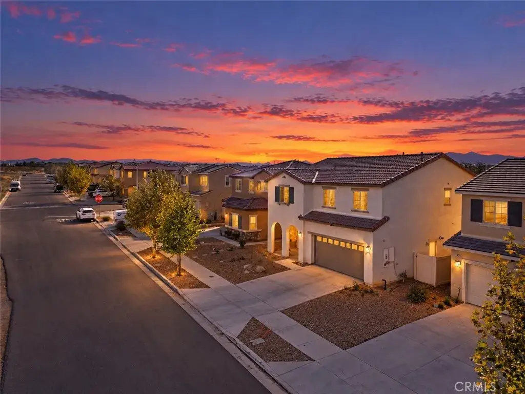 10824 Quarter Horse, Hesperia, CA 92345 - #1