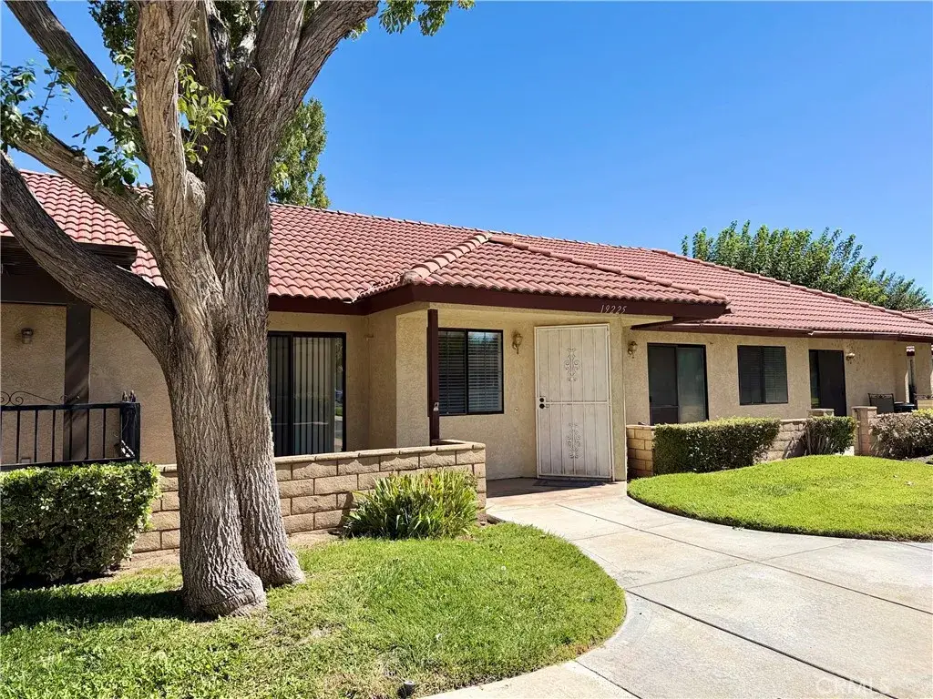 19225 Elm Drive, Apple Valley, CA 92308 - #1