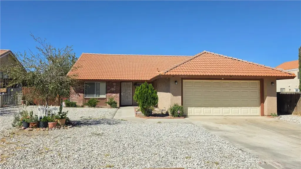 18630 Sonoma, Adelanto, CA 92301 - #1