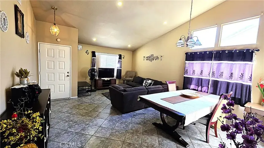 18630 Sonoma, Adelanto, CA 92301 - #2