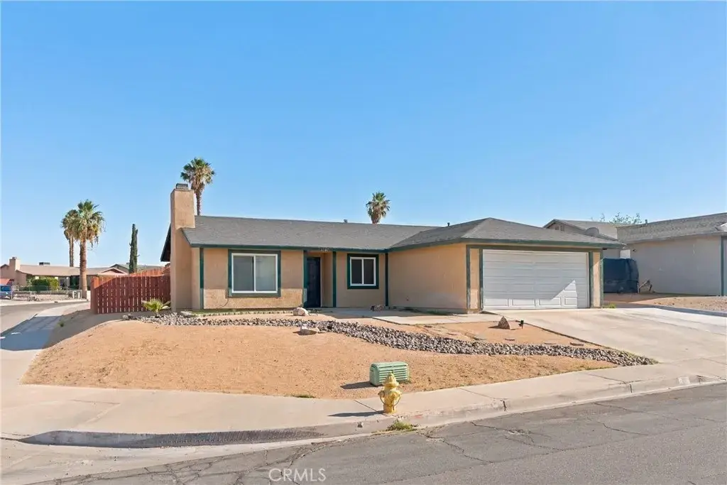 1152 Borrego, Barstow, CA 92311 - #1
