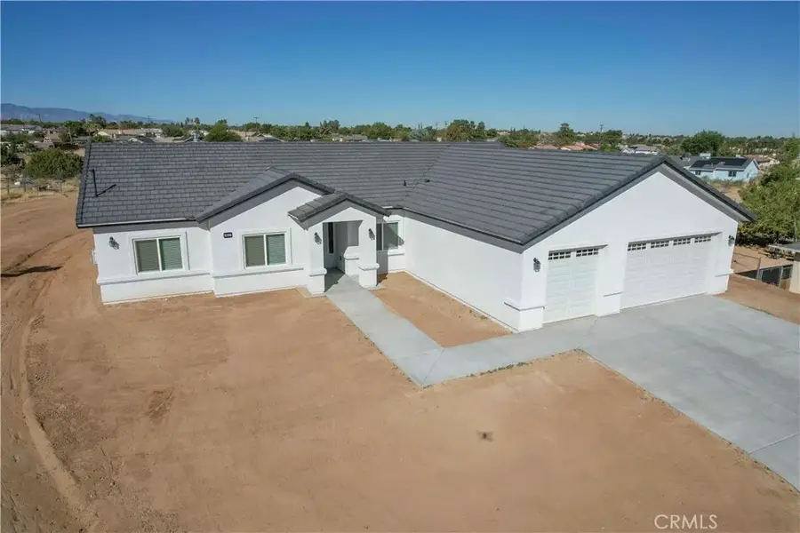 8106 Peach Avenue, Hesperia, CA 92345 - #3