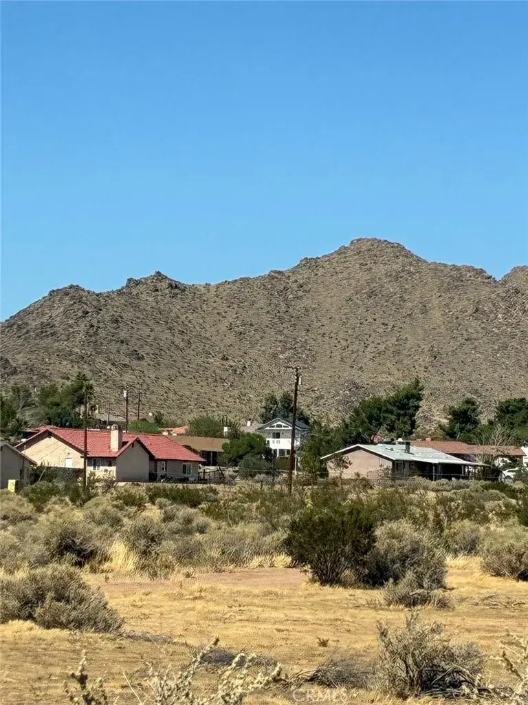 0 Otoe, Apple Valley, CA 92307 - #3