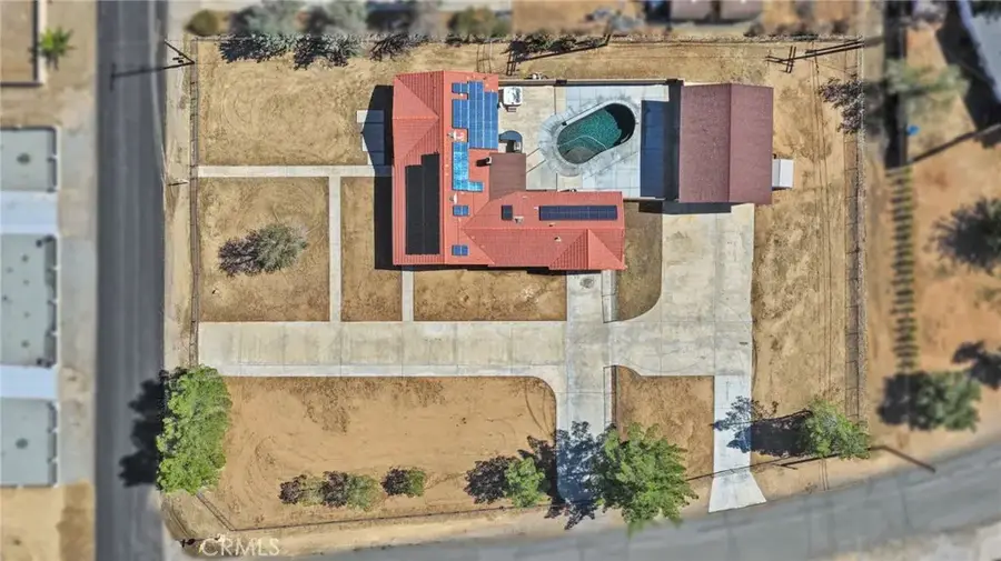 20319 Seneca Road, Apple Valley, CA 92307 - #3