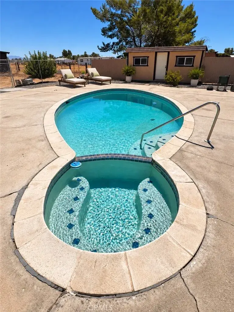 36827 Hidden River, Hinkley, CA 92347 - #1