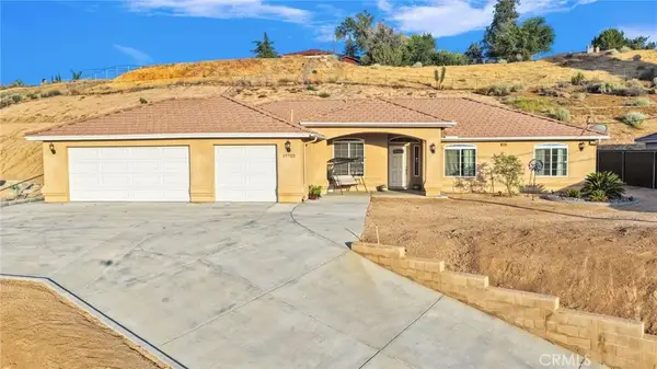 17725 Bangor, Hesperia, CA 92345