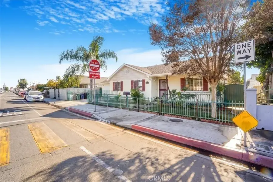 2502 Santa Ana Boulevard North, Los Angeles, CA 90059 - #3