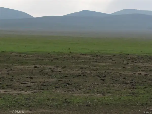 0 043-520-11-00-6 Clover, Lost Hills, CA 93249