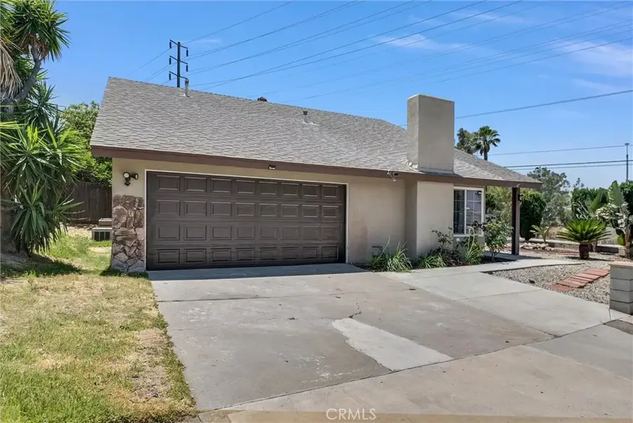 5005 Pearblossom Drive, Riverside, CA 92507 - Image #2