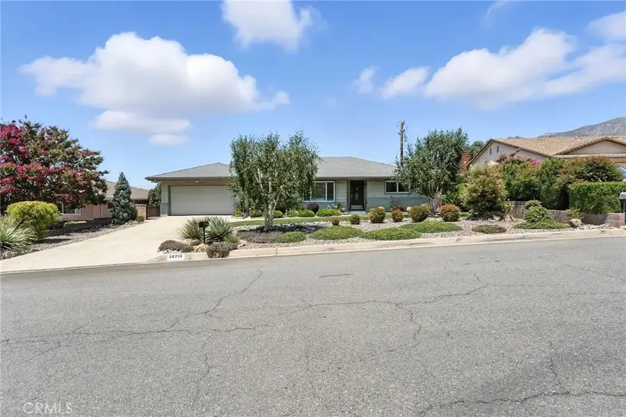 36218 Golden Gate Drive, Yucaipa, CA 92399 - Image #2