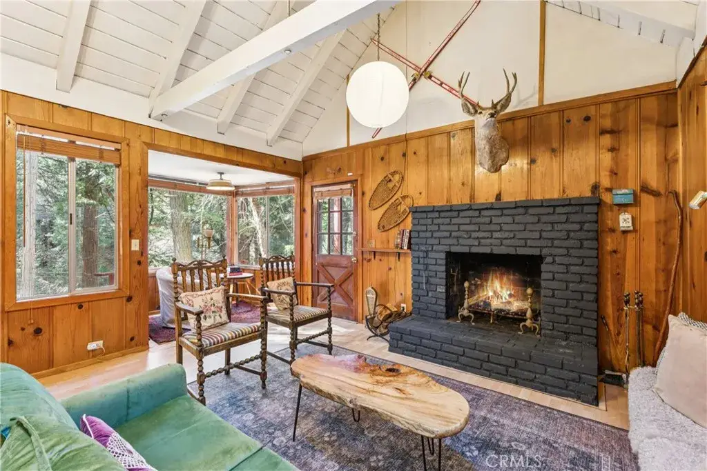 465 Blue Jay Canyon Road, Blue Jay, CA 92317 - #1