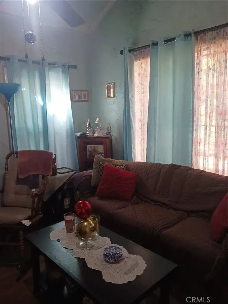 742 Belden Avenue, Los Angeles, CA 90022 - Image #3