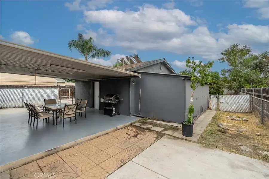 25481 6th Street, San Bernardino, CA 92410 - Image #2