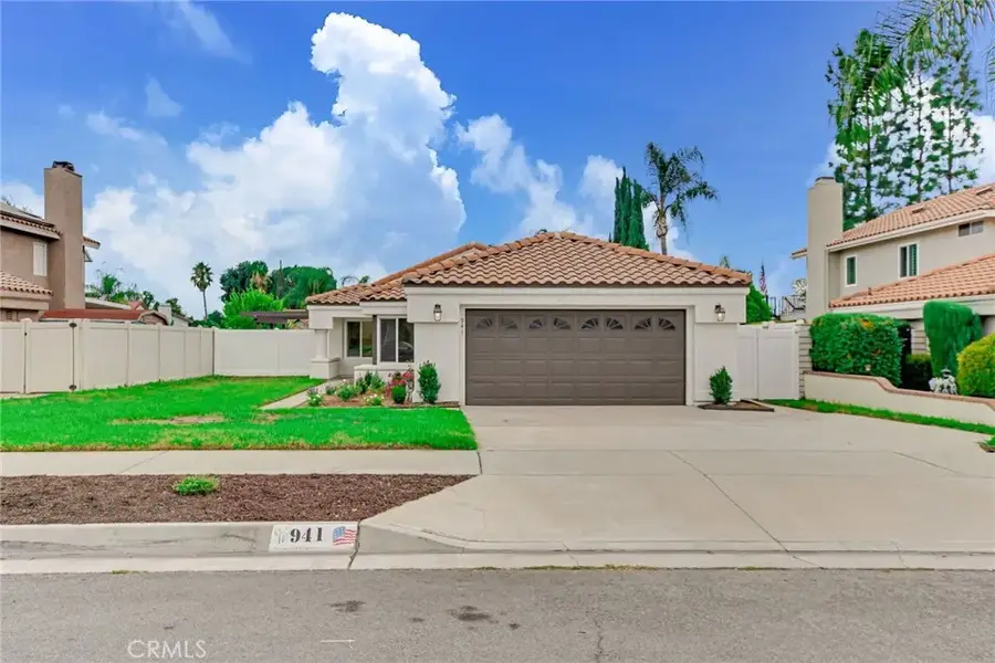 941 Kensington Drive, Redlands, CA 92374 - Image #2