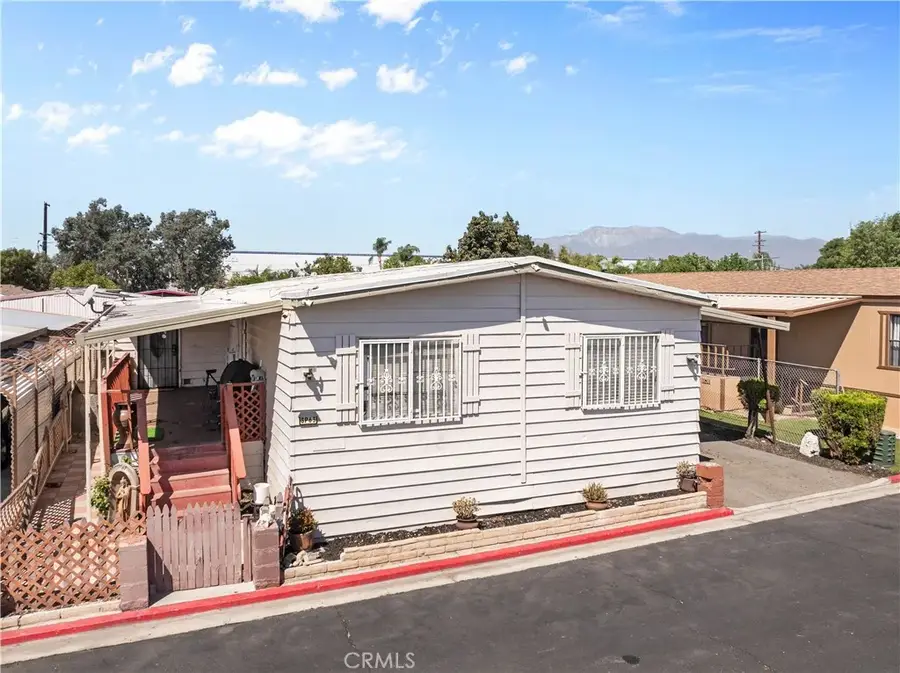 350 S Willow Ave #63, Rialto, CA 92376 - Image #2
