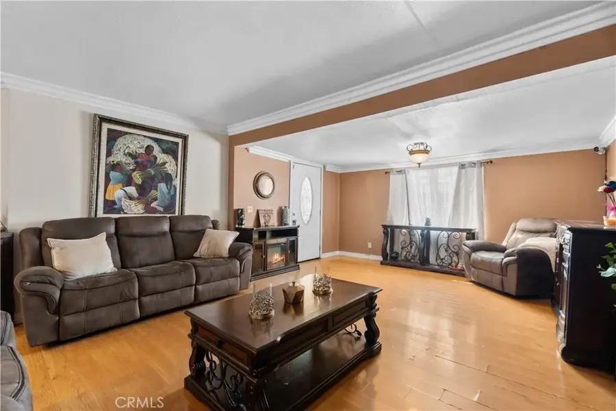 350 S Willow Ave #63, Rialto, CA 92376 - Image #3