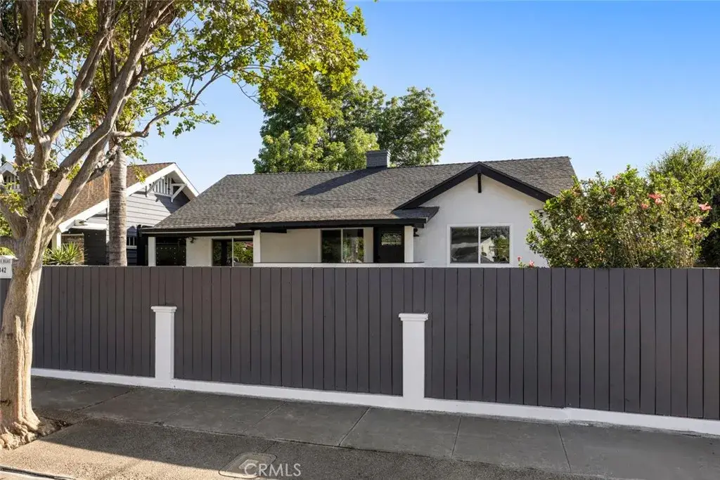 2842 W Avenue 33, Los Angeles, CA 90065 - Image #1