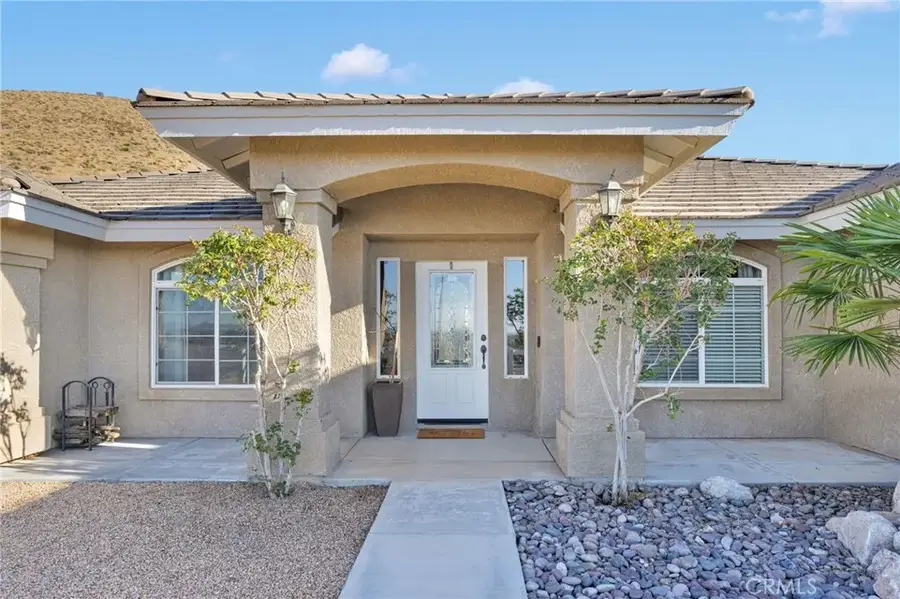 21548 Sagebrush Court, Apple Valley, CA 92308 - Image #3