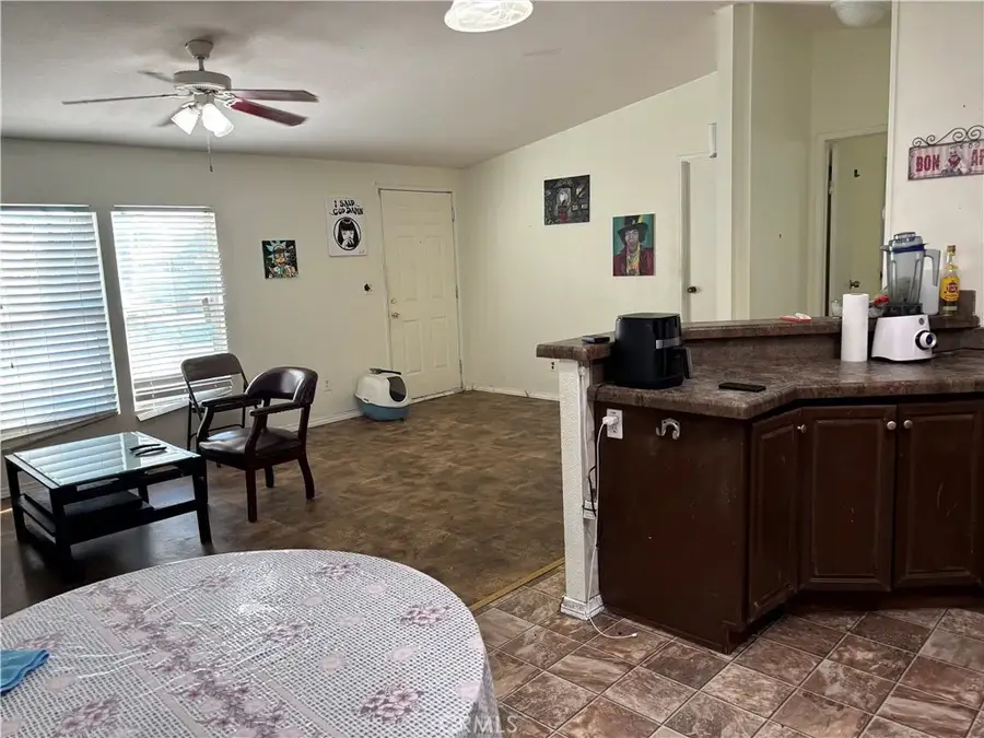 1826 W 19th #18, San Bernardino, CA 92411 - #3