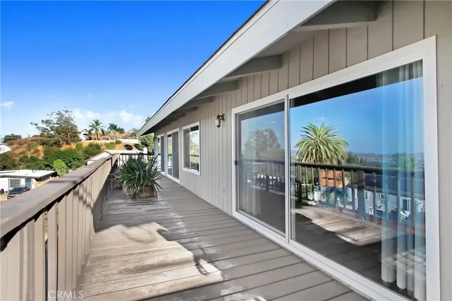 33447 Landerville Boulevard, Lake Elsinore, CA 92530 - Image #2