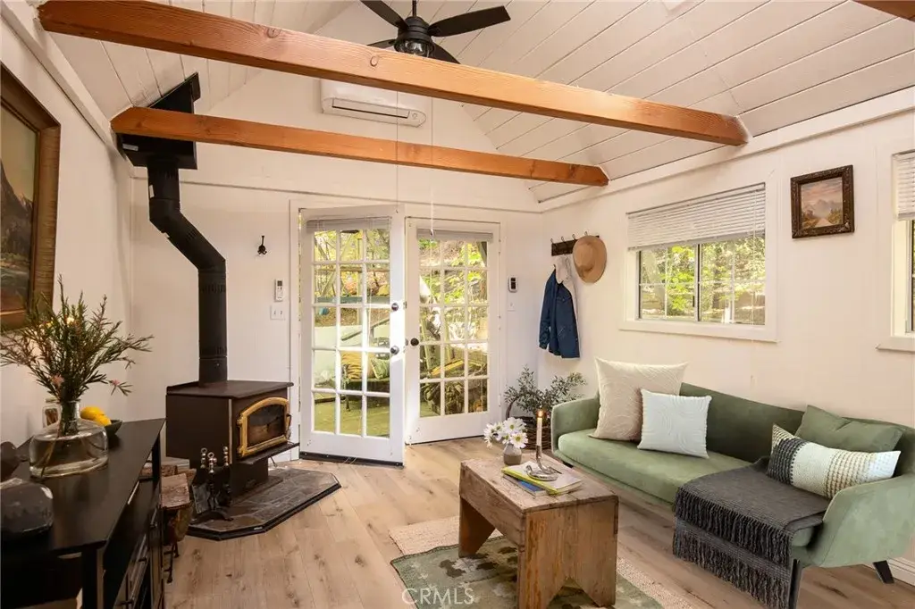 782 Lake Drive, Lake Arrowhead, CA 92352 - Image #1