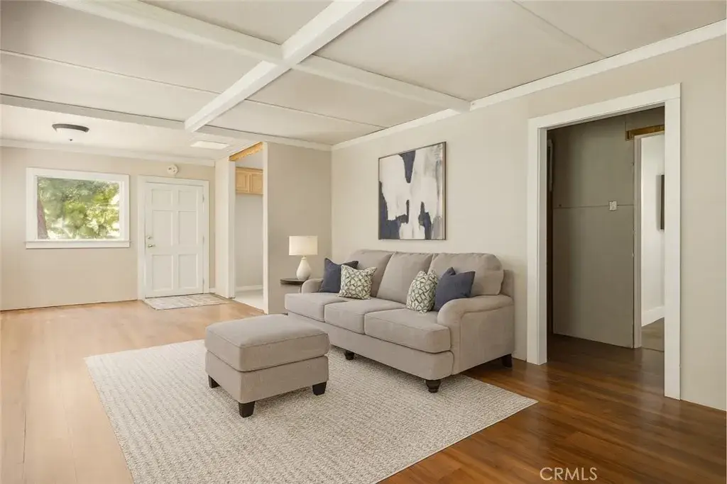 725 Golden, Lake Arrowhead, CA 92352 - Image #1