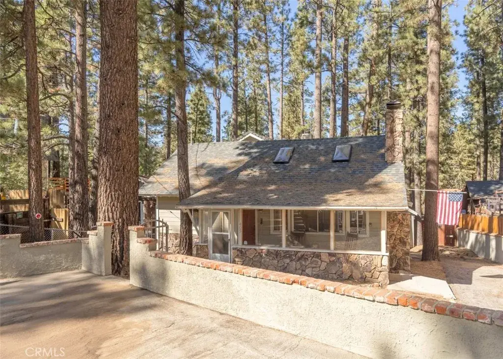 405 Sugarloaf, Big Bear City, CA 92314 - Image #1