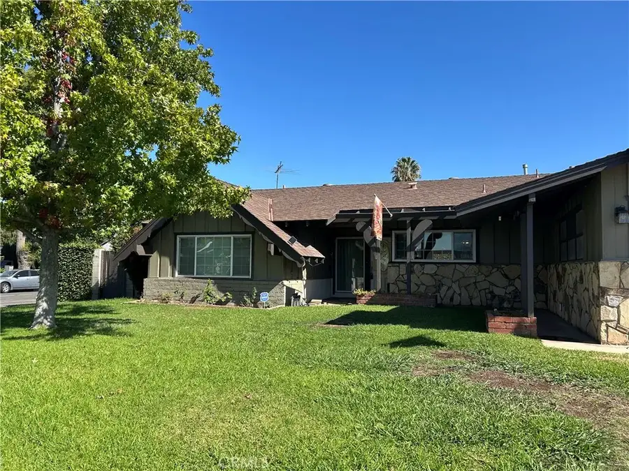 3681 Chateau Court, Riverside, CA 92505 - Image #3