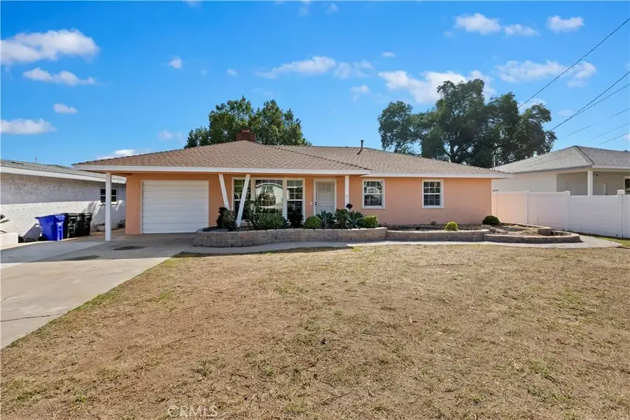 17229 Hibiscus, Fontana, CA 92335 - Image #2