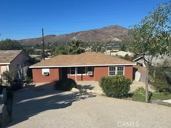 3483 Skylane Drive, Riverside, CA 92509