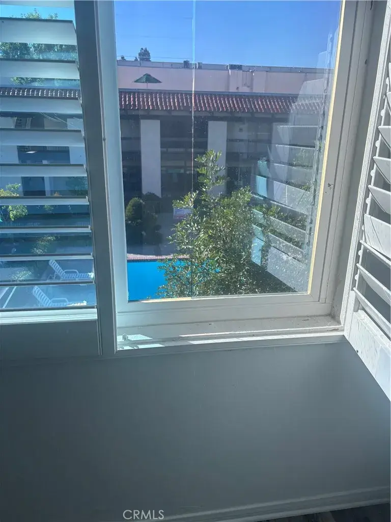 5460 White Oak #K207, Encino, CA 91316 - Image #1