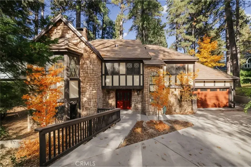 407 Giant Oak, Lake Arrowhead, CA 92352 - Image #1