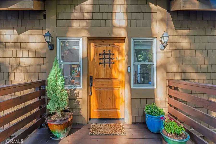 813 Greenbriar Drive, Skyforest, CA 92385 - Image #3