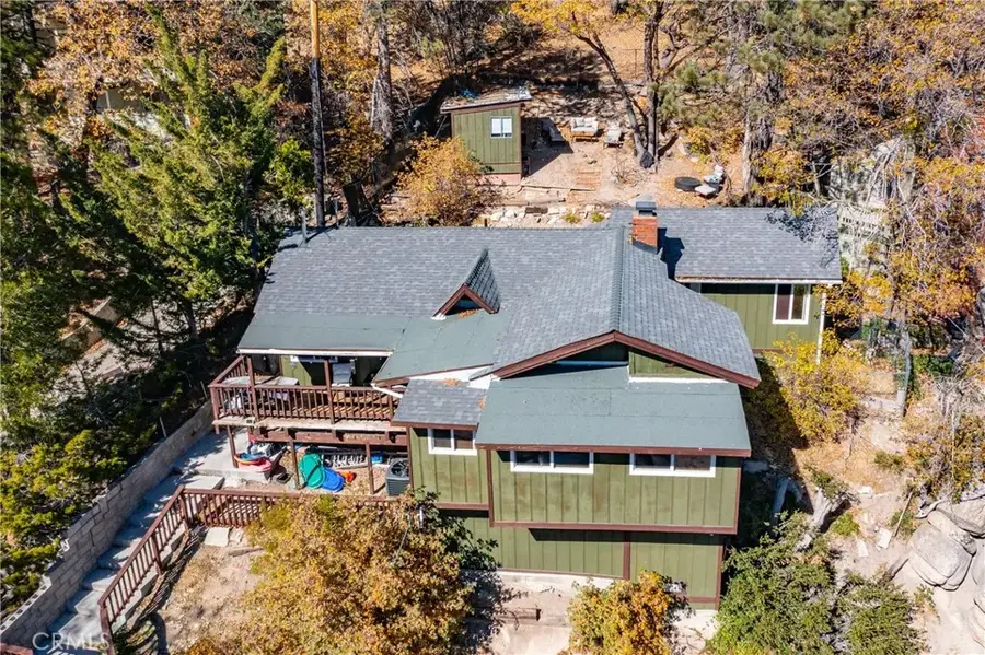 33070 Hilltop Boulevard, Running Springs, CA 92382 - Image #3