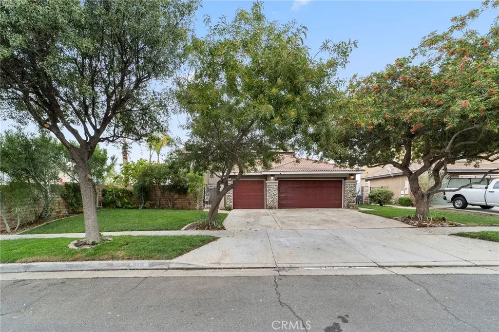 879 Derby, Corona, CA 92882 - Image #1
