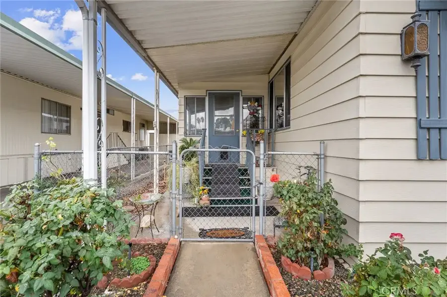 12582 2nd #32, Yucaipa, CA 92399 - Image #2