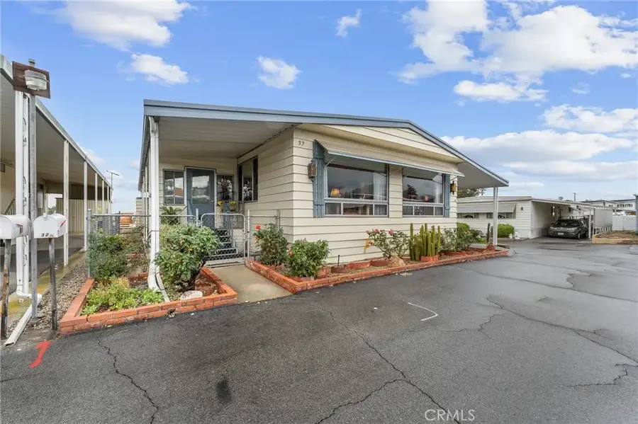 12582 2nd #32, Yucaipa, CA 92399 - Image #3