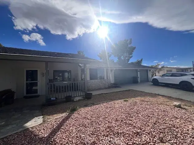 1677 Del Rosa, Pinon Hills, CA 92372 - Image #3