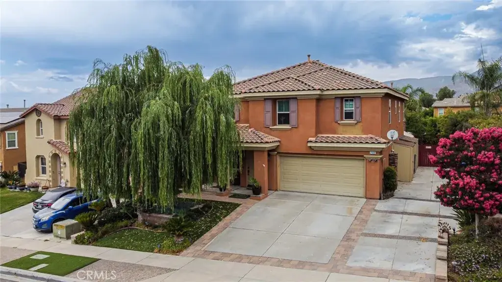 2180 Stonewood Street, Mentone, CA 92359 - Image #1