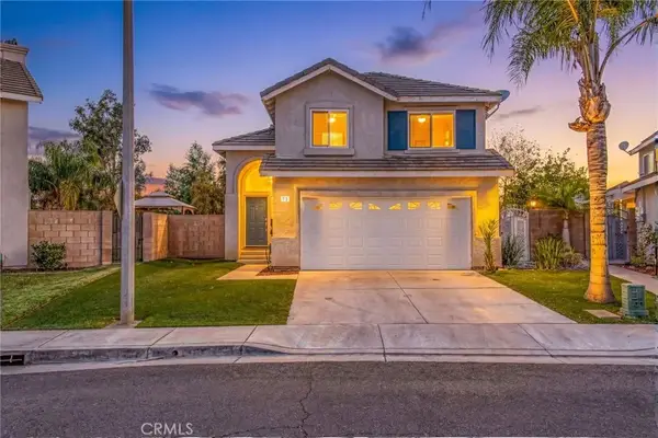 910 Pathfinder Way, Corona, CA 92878