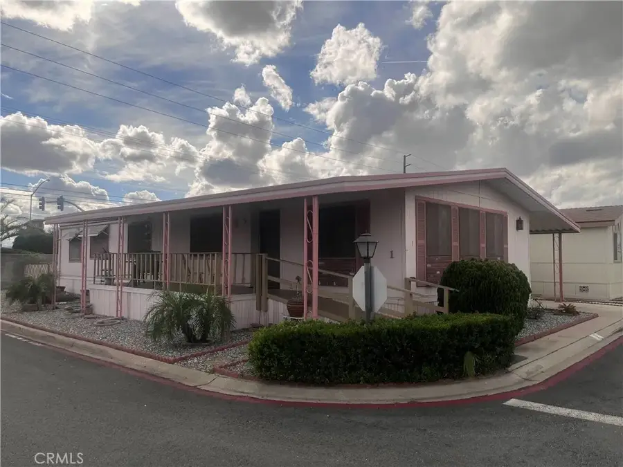 200 W San Bernardino Ave #1, Rialto, CA 92376 - Image #2