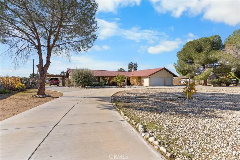 20071 Serrano, Apple Valley, CA 92307 - Image #1