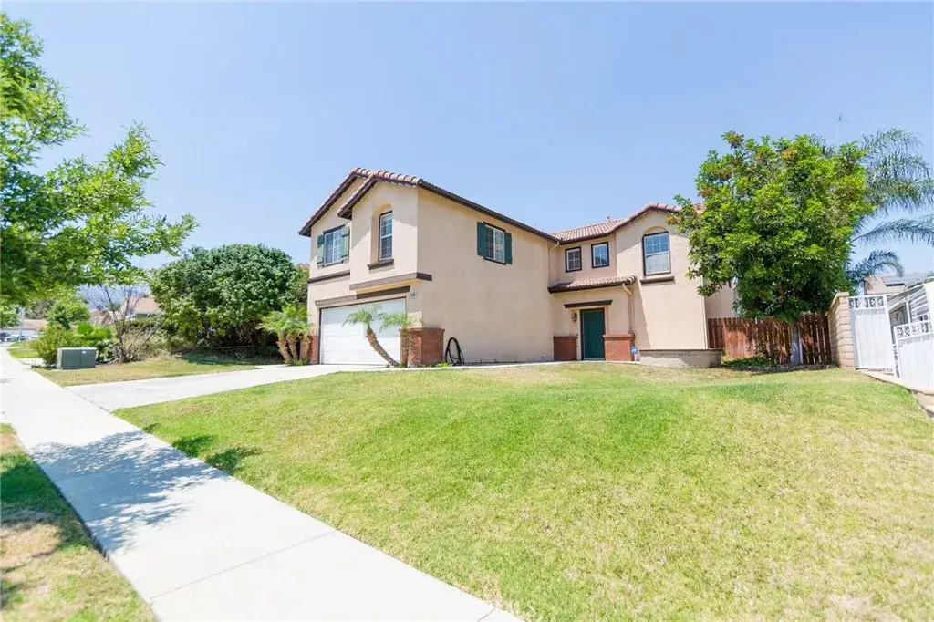 2340 Talbot Circle, Corona, CA 92882 - Image #1