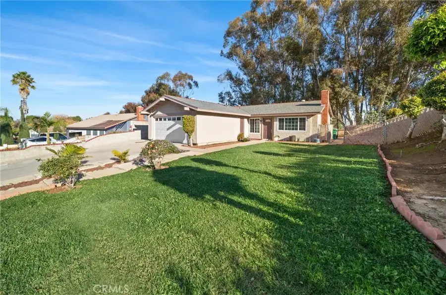 2313 Mesquite Lane, Corona, CA 92882 - Image #2