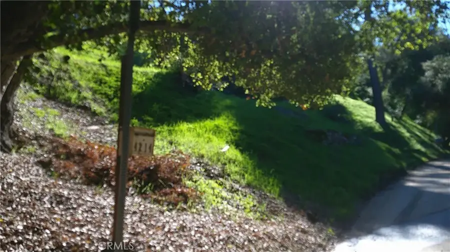 4214 Elzevir, Woodland Hills, CA 91364 - Image #2