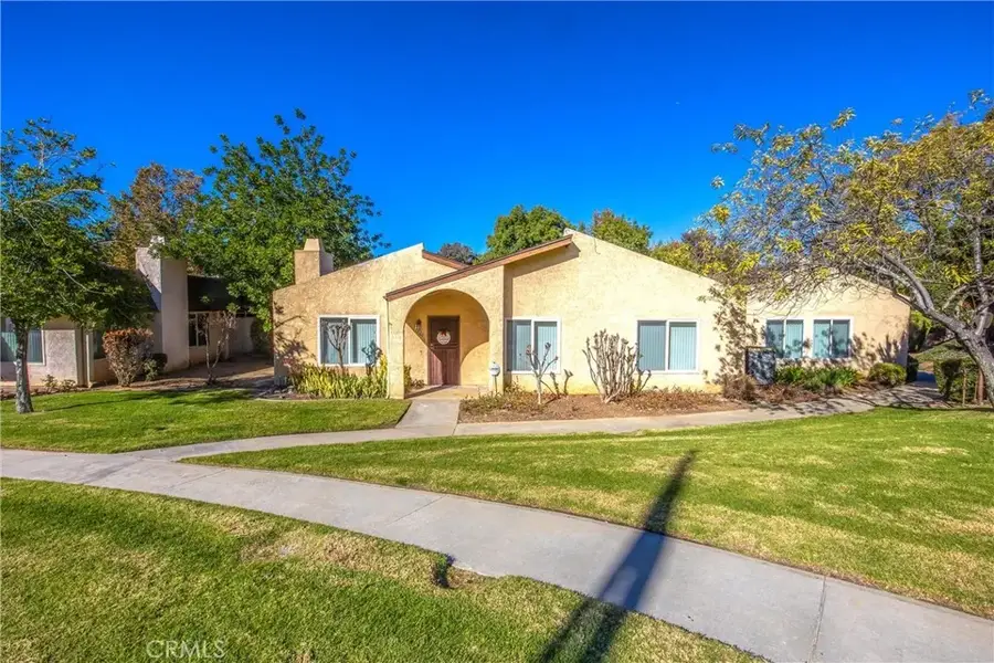 1089 Ardmore Circle, Redlands, CA 92374 - Image #2