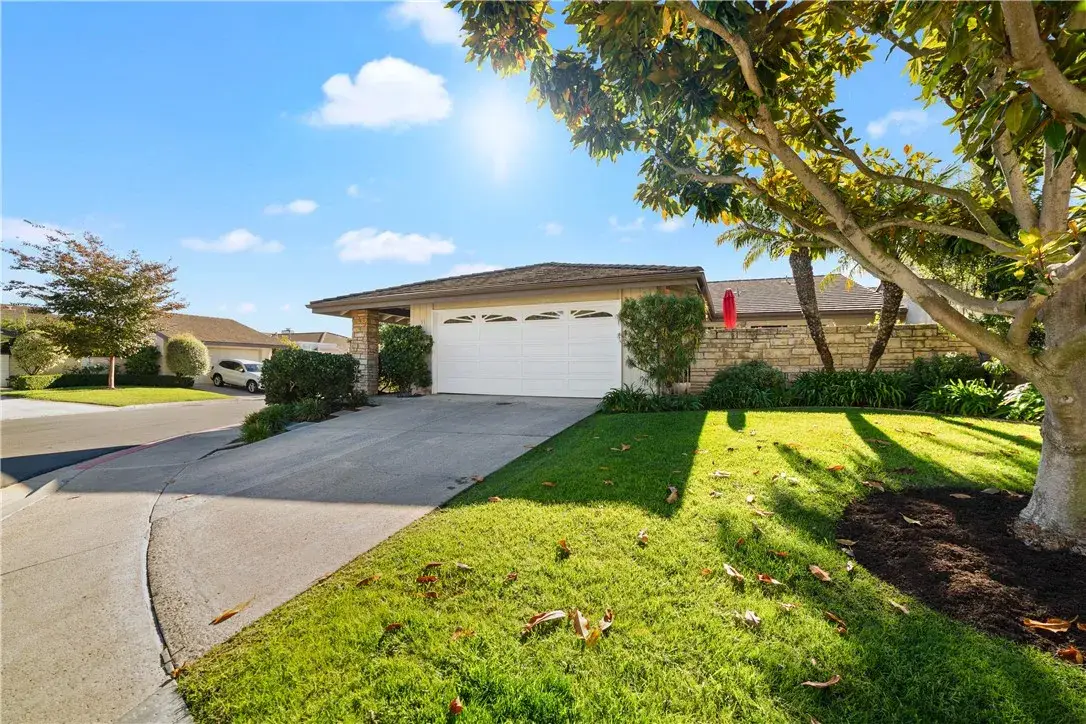 11 Jetty Drive, Corona Del Mar, CA 92625 - Image #1