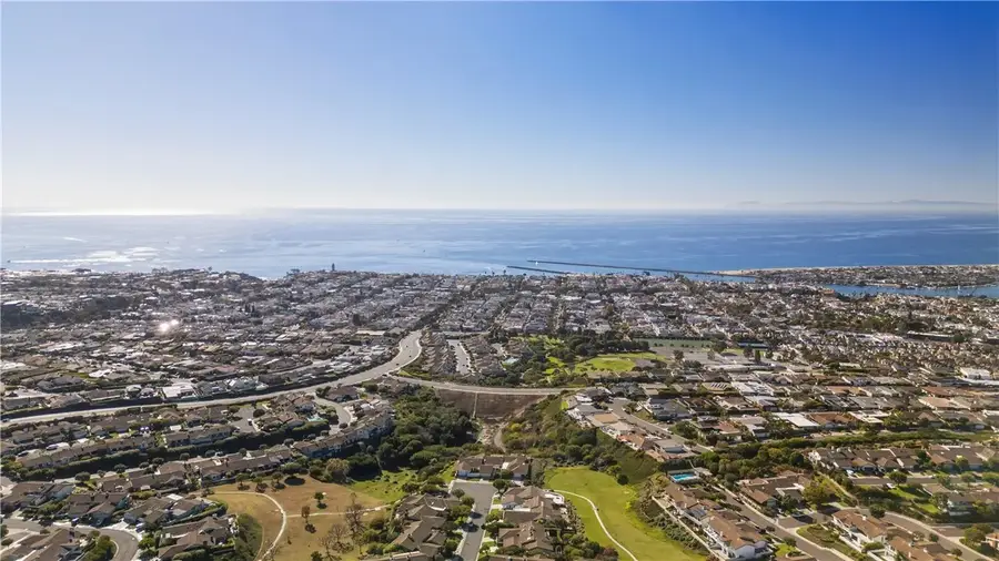 11 Jetty Drive, Corona Del Mar, CA 92625 - Image #2